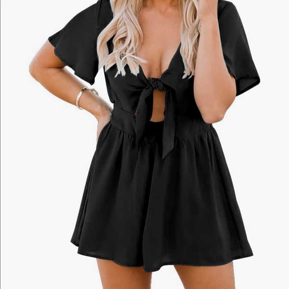 Black comfy romper with bow